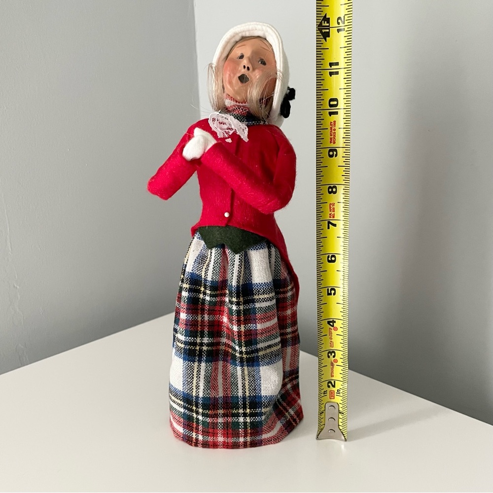 Caroler with Plaid & Red Coat by Byers' Choice - Picture 6 of 8